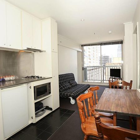 2 Beds 1 Bath Beside Qv Melbourne Apartman Kültér fotó